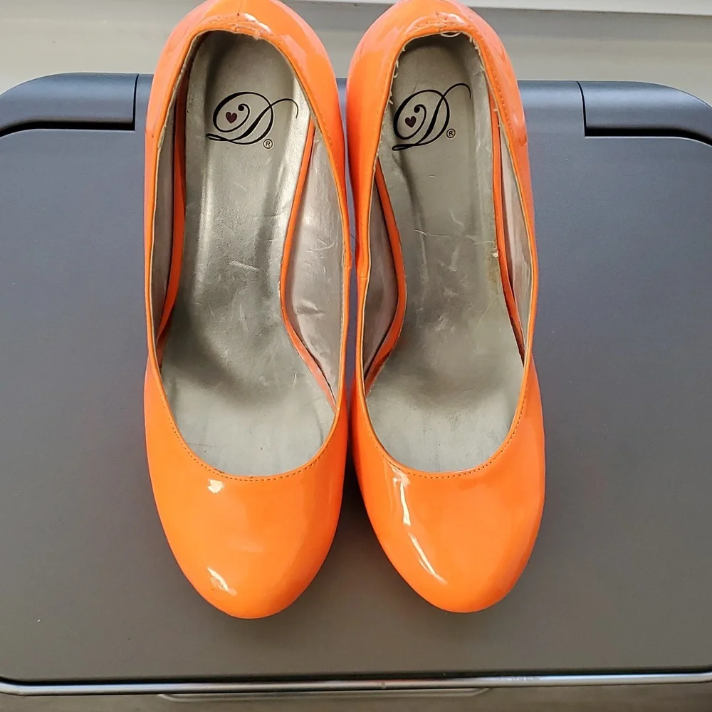 Patent leather platforms - Picture 5 of 5